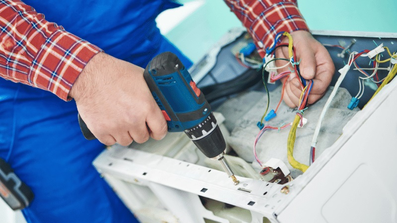 Kızılcahamam Philips Philips çamaşır makinesi kart tamiri – Su almama arızası orijinal parça ile giderildi. - Teknik servis örneği